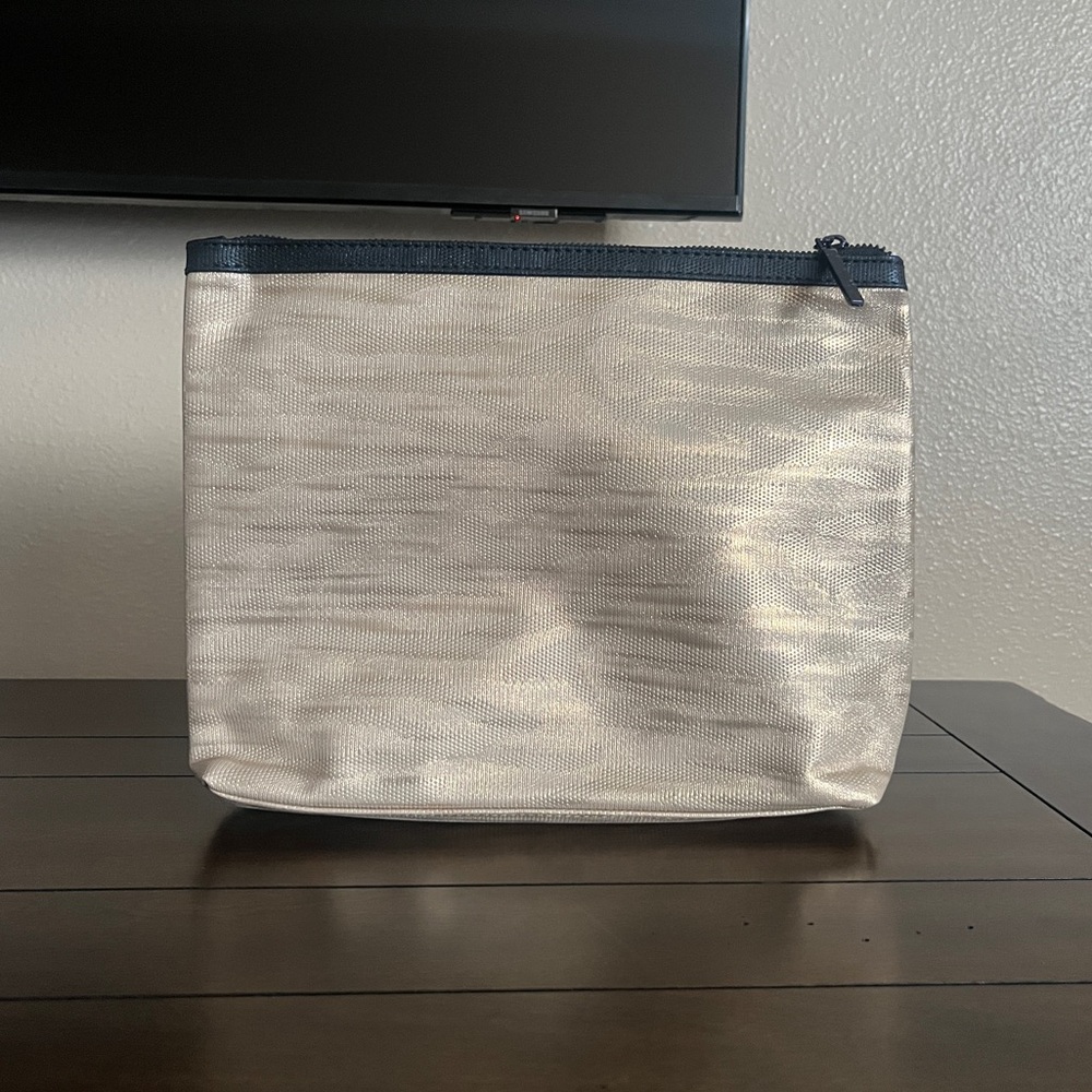 Lancome Cosmetics Makeup Bag Clutch Zipper Pouch - NWOT!